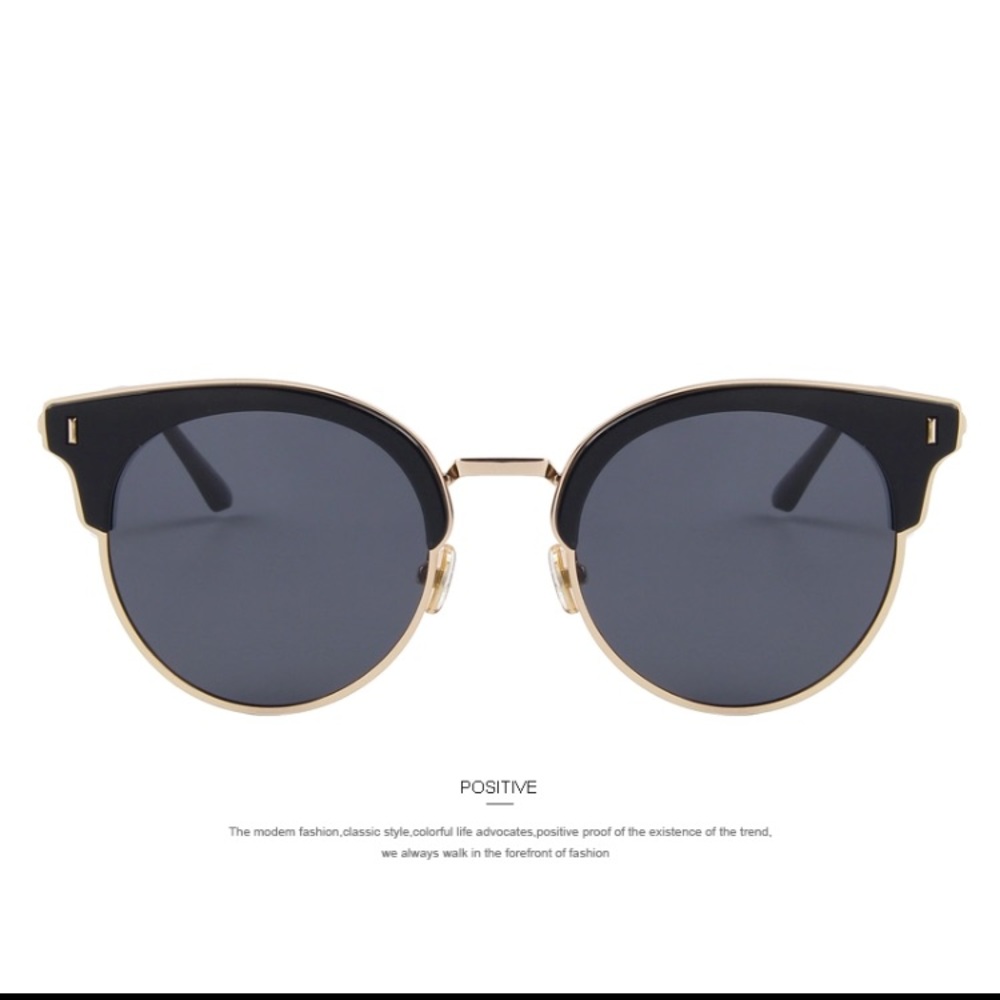 Women’s Classic Sunglasses Vintage